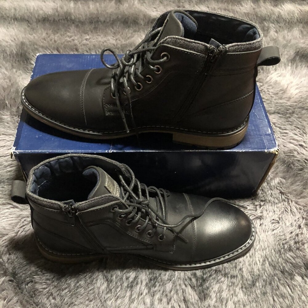 B52 by Bullboxer Men's Boots, Size 10, Black, 945-X8-8005B-BKGY, Medium Width